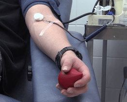 Dárci krve a kostní dřeně mohou jezdit v MHD rok zdarma