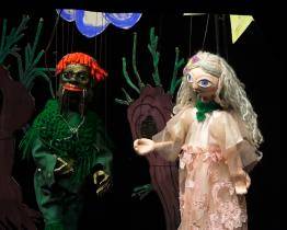 Loutky ovládly divadelní prkna