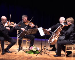 Klub přátel hudby nabídne i víno