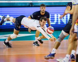 Volejbalisté Fatry neuspěli ani v posledním domácím zápase. Pražským Lvům podlehli jasně 0:3