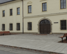 Po 27 měsících otevřel zámek Kinských své brány veřejnosti