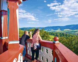 Jurkovičova rozhledna zahajuje jubilejní desátou sezonu. V květnu se zde bude slavit
