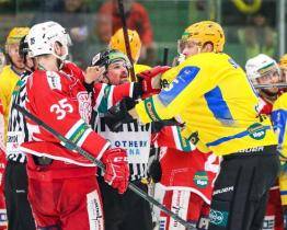 Překvapení. Hokejisté Vsetína v prvním čtvrtfinále podlehli Slavii 