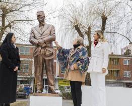 V Otrokovicích slavnostně odhalili sochu Jana Antonína Bati