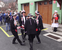 Mečové tance usilují o zápis mezi nemateriální statky