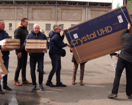 Základní škola U Červených domků se těší z nové techniky