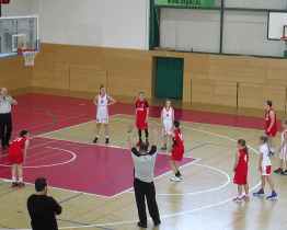 Mladé basketbalistky Uherského Brodu jedou