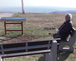 U Strážovic vybudovali odpočinkové místo