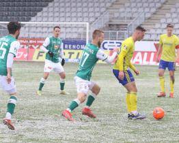 Fotbalisté Zlína remizovali v Jablonci. Rakovan chytil penaltu 