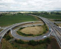 V Otrokovicích probíhá měření intenzity dopravy. Výsledky by mohly pomoci zrušit zpoplatnění obchvatů 