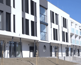 V Zubří otevřeli lékařský dům s byty za 107 milionů korun