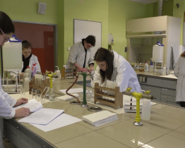 Mladí chemici se utkali v krajském kole 