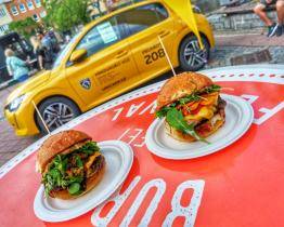 Do Zlína začátkem června zamíří Burger Street Festival. Nabídne i „zlínský“ burger