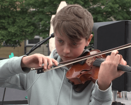 Základní umělecké školy hrají, zpívají a tvoří pod širým nebem