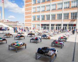 Zaměstnanci úřadu uspořádali dobročinný Zdarmáček