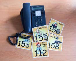 Chlapec se nudil, tak obvolával tísňové linky