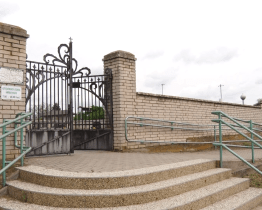 Hřbitov v Milokošti má nové chodníky