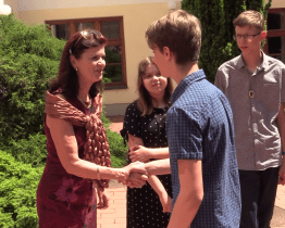 Šikovné děti si ocenění užijí v obchodech a cukrárnách