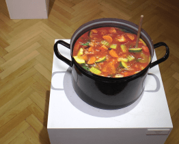 Malou galerii Muzea Kroměřížska zaplnila výstava Zachraň jídlo