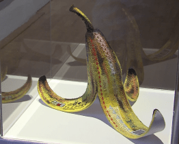 Nová výstava v Galerii Slováckého muzea se věnuje textilu 