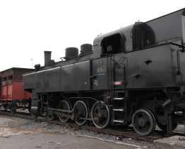 Na brodské nádraží přijel Legiovlak v čele s parní lokomotivou 