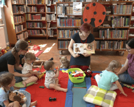 Projekt Knížka je můj kamarád má přivést děti ke knihám