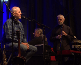 Letní filmovou školu rozezpívali Bratři Ebenové