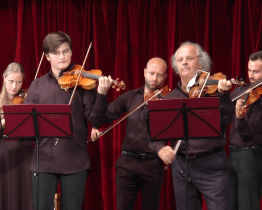 Houslový virtuos Hudeček zahájil hudební akademii  