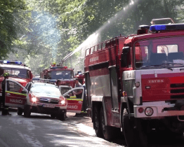 Město poděkovalo hasičům za pomoc v Hřensku