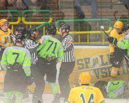 Vsetín v generálce inkasoval pět branek. Stantien: Zápas byl hrůzostrašný 