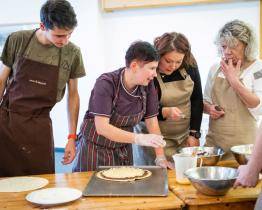 Zvěřinové speciality, kurzy pečení a vaření nebo Běhej Valachy. Říjen bude ve Velkých Karlovicích pořádně nabitý!