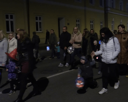 Vznik Československa oslavili v Kyjově lampionovým průvodem