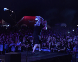 Slavnosti piva pod komínem zněly punkem, metalem, popem a folkem