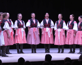 Slavnost a studentský happening v jednom pod názvem 4střední.UB