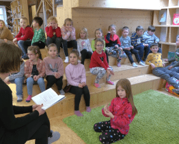 Na Den pro dětskou knihu přišli do knihovny žáci I.B