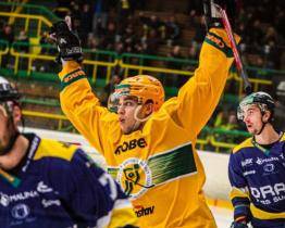 Berani se zvedají, vyhráli potřetí v řadě. Venku uspěl také Vsetín 