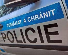 Přelom roku pohledem policie: pátrání po indisponovaném muži a záchrana muže, který chtěl skočit z balkonu