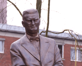 Pietní akt připomněl 125. výročí narození J. A. Bati