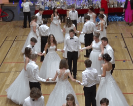 Předtančení trénovali žáci lužické základní školy půl roku