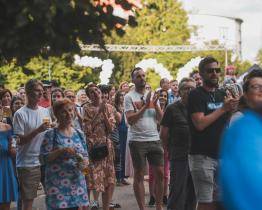 Zlín odstartuje léto velkolepým třídenním festivalem. Přijedou Buty, Dasha, Lenka Dusilová nebo Majk Spirit!