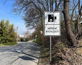 Řidiči, pozor! Na Kudlově a Salaši začalo trvalé úsekové měření rychlosti