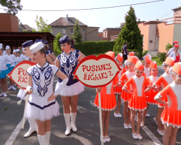 Desátého ročníku mistrovství se zúčastnilo kolem 400 mažoretek 