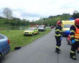 Během dvou nedělních dopravních nehod vyhasly dva životy