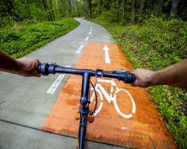 Cyklostezka BEVLAVA zahajuje sezónu. Po kterých úsecích se už dá jezdit?