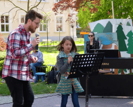 ZUŠ Slovácko pozvala na Letem světem Hradištěm