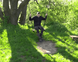 Lidé mohou v okolí Kyjova adoptovat houpačku