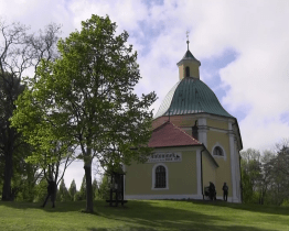 Veselané se vydali na tradiční pouť k svatému Antonínku