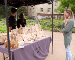 Dobrojarmark zaplnil okolí zlínského zámku
