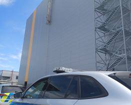 Tragická nehoda v otrokovické Barumce. Dělník zemřel po pádu z utržené stavební plošiny