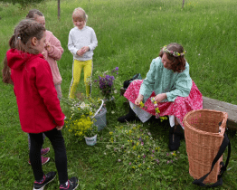 Rochus pod hvězdami patřil magii, vínu i hudbě